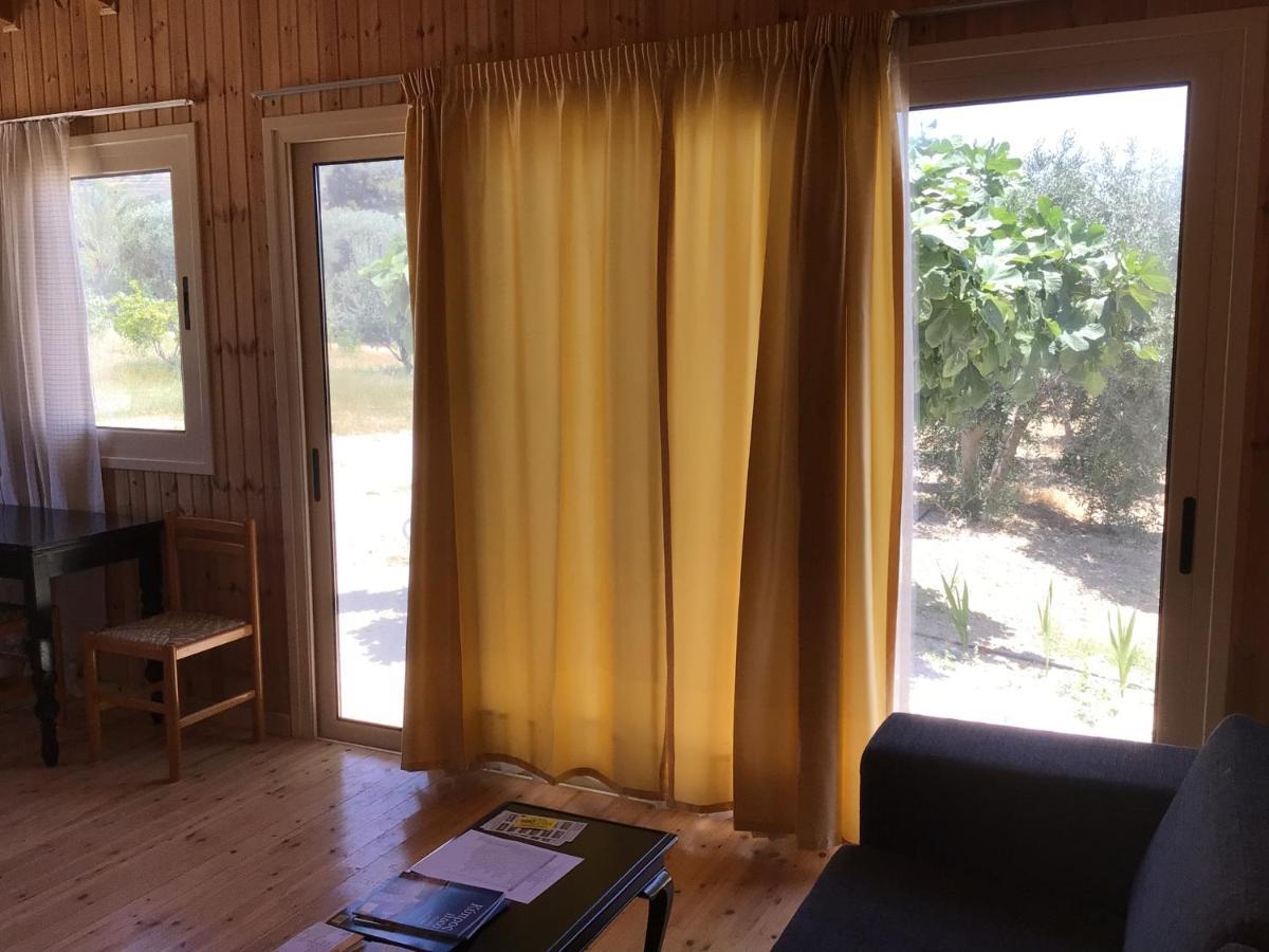 Pervolaris Cottages 2 Goudhi Exteriör bild