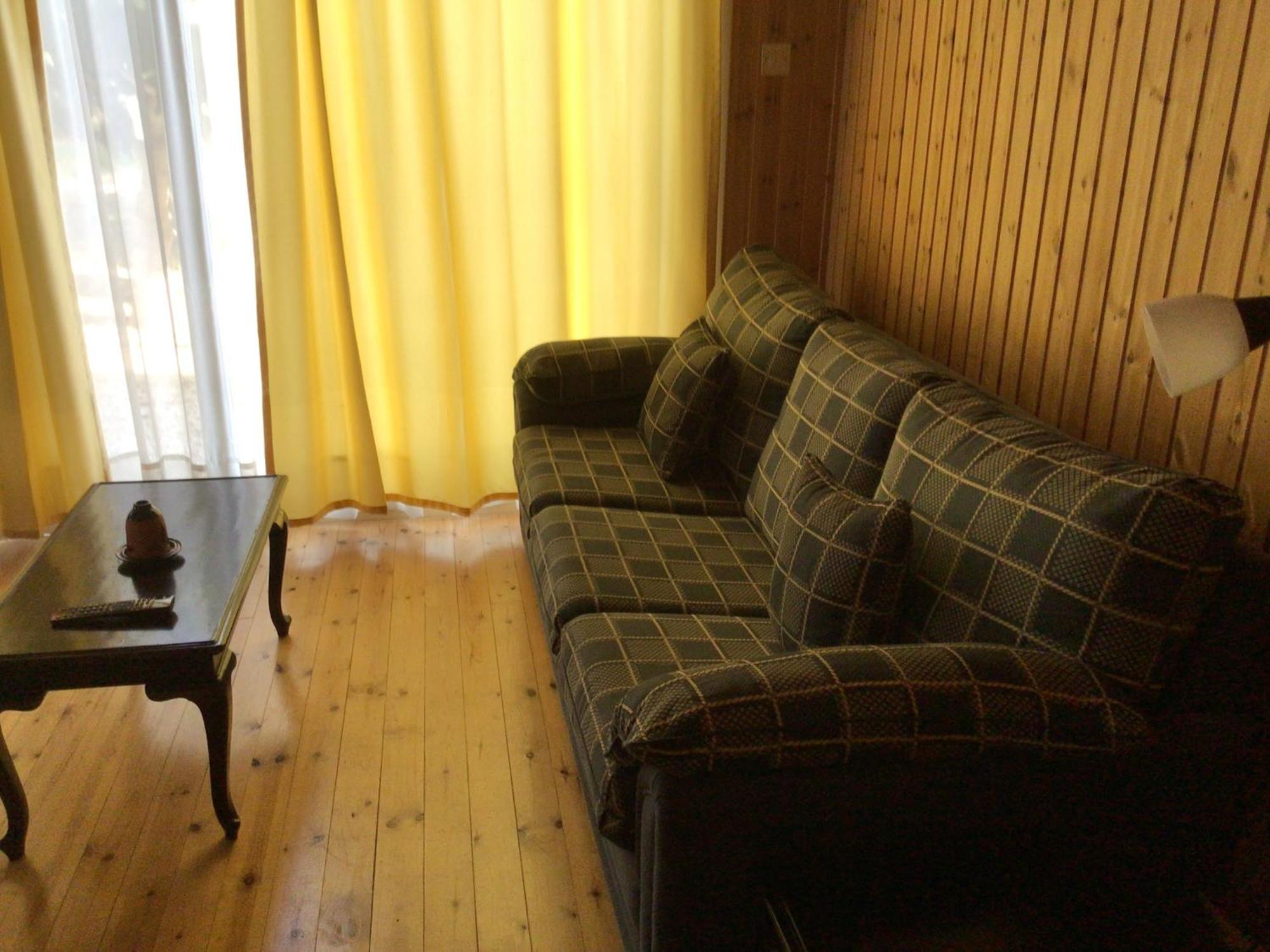 Pervolaris Cottages 2 Goudhi Exteriör bild